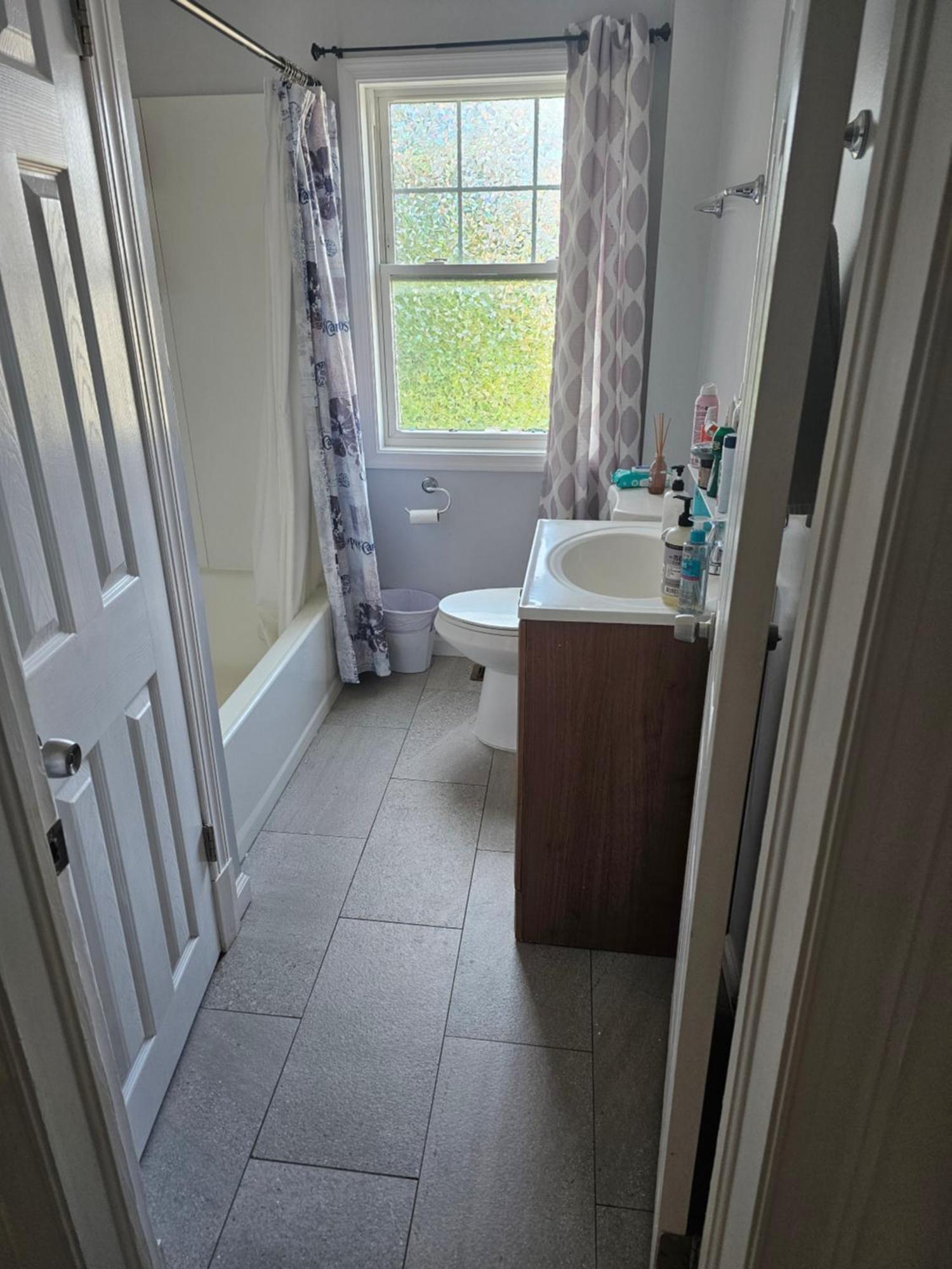 Small Cozy Room, Shared Bathroom 巴尔的摩 外观 照片